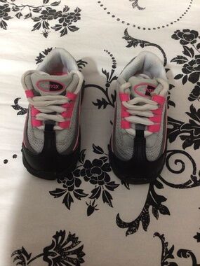 Girls Nike Shoes